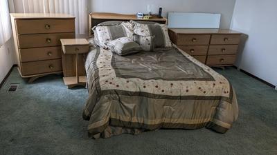 Bedroom Set