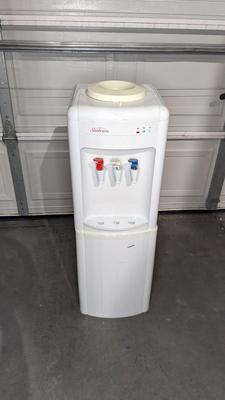 Sunbeam Heating/Cooling Water Dispenser