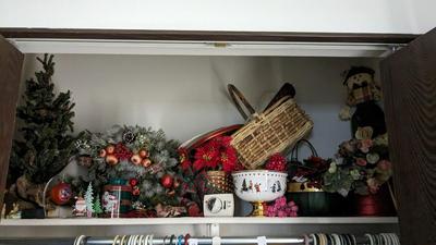 Seasonal Decor