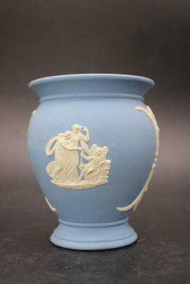 Small Vintage Wedgwood Jasperware White on Blue Art Deco Displayable Vase