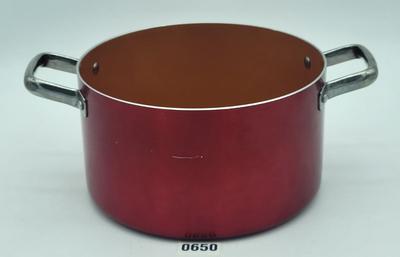 Larger Savoureux Pro Line Cookware