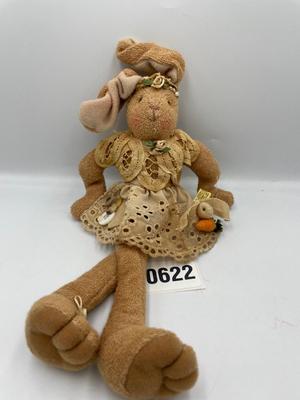 Lee & Leedalla Rabbit