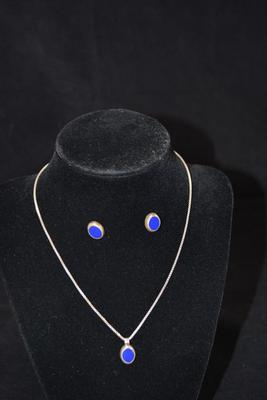 Matching 925 Sterling + Lapis Pendant & Earrings 16" Chain 8.1g