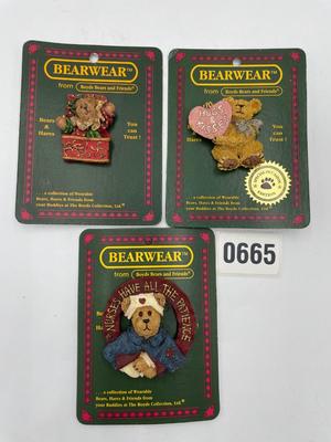 Boydâ€™s Bears Bearwear Pins
