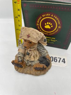 Boydâ€™s Bears Clara the Nurse