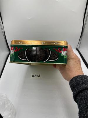 Oreo Christmas Tin