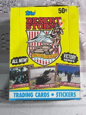 BOX OF DESERT STORM TRADING CARDS & STICKERS