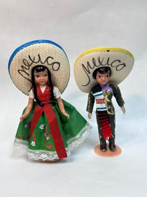 Vintage Celluloid Plastic Mexico Senor Senorita Vacation Souvenir Dolls