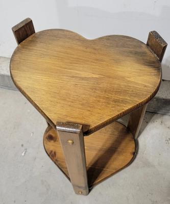 2 Tier Heart Shaped Stand