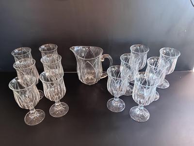 12-piece stemware set with matching 50 Oz Pitcher - Pompano Tulip