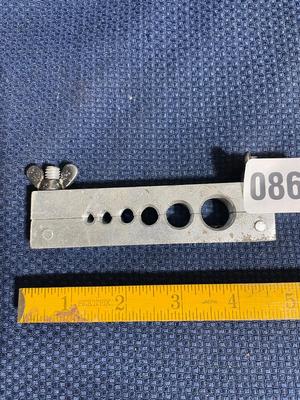 Block clamping tool
