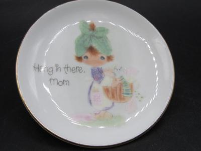 Small Vintage Hang in there Mom Precious Moments Enesco Imports Decor Plate