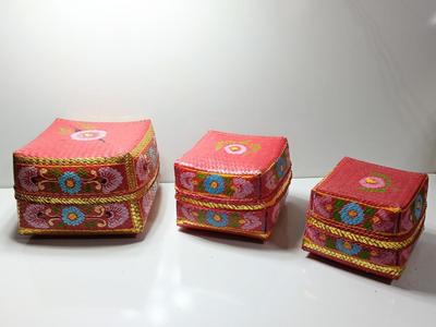 Vintage Nesting Saffron Wicker Baskets with lids