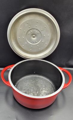 Nordic Ware Dutch Oven