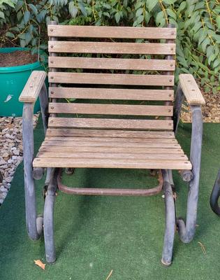 Metal Gliding Chair