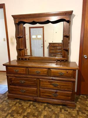 Dresser With Mirror~ Read Details