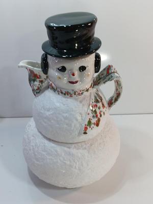 Antique Riddell California Four-piece snowman pitcher /punch bowl with MCM spatterware scarf