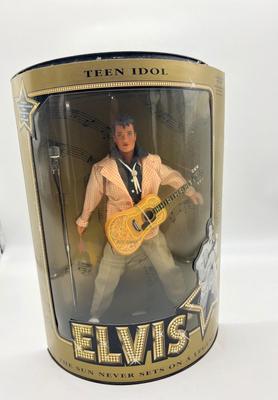 1993 ELVIS Teen Idol Doll