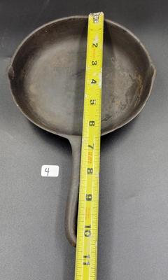 Cast Iron (# 3) Skillet