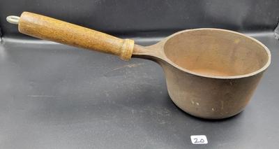 Cast Iron Sauce Pan