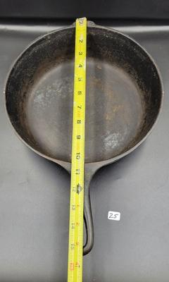 Wagner Ware Cast Iron Skillet