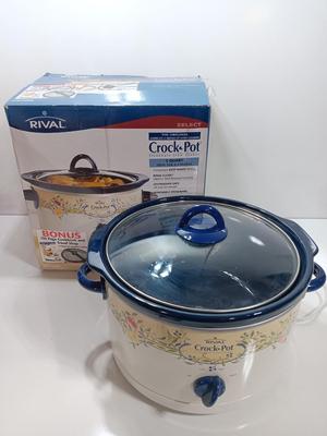 3-piece electric crockpot with original box