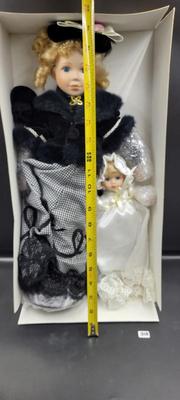 Brinn's Porcelain Doll Pack