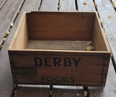 Vintage Derby Box