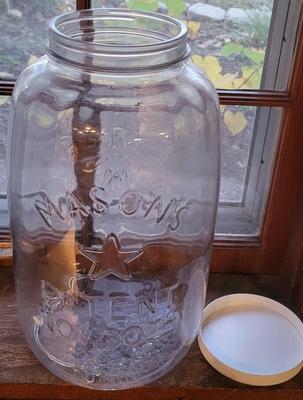 Large Masons Patent Jar with Lid