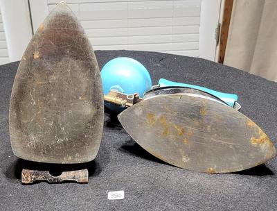 Antique Ironing Lot