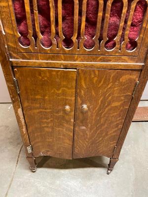 Pathe old record player
