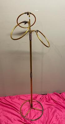 Towel holder