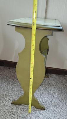 Accent Table