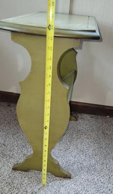 Accent Table