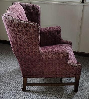 Nice Comfy Chair