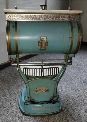 Antique Dayton GOLD MEDAL Scale