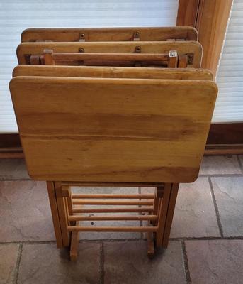 Maple TV Trays with Stand