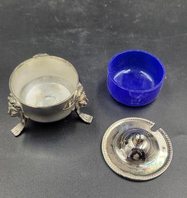 Finger Lamp & Salt Cellar