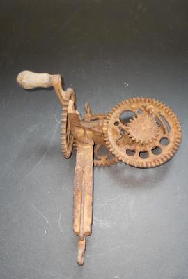 Antique Apple Peeler