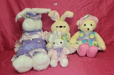 Easter Bunnies Toy Lot