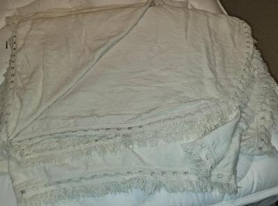 Full / Dbl Size Quilted Bkanket