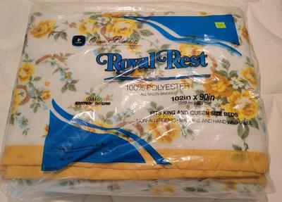 King/Queen Size Polyester Blanket