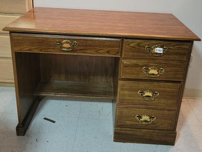 Small 3 Drawer Desk