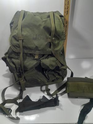 Military issued Army - metal framed backpack - GO bag