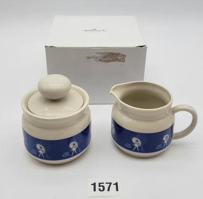 Morton Salt Creamer & Sugar Set
