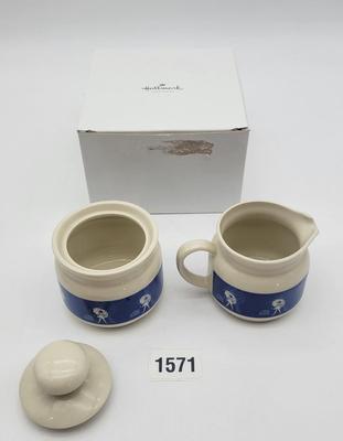 Morton Salt Creamer & Sugar Set