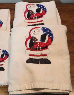 Holiday Linens Box Lot