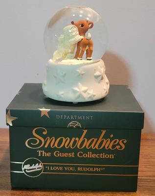 Dept 56 Snow Globe
