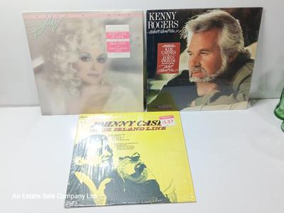 Three record LP'S Dolly- Kenny Rogers and Johnny Cash