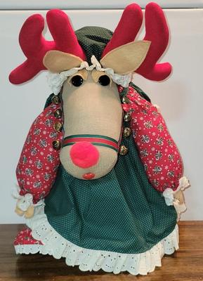 Mrs. REINDEER Decor